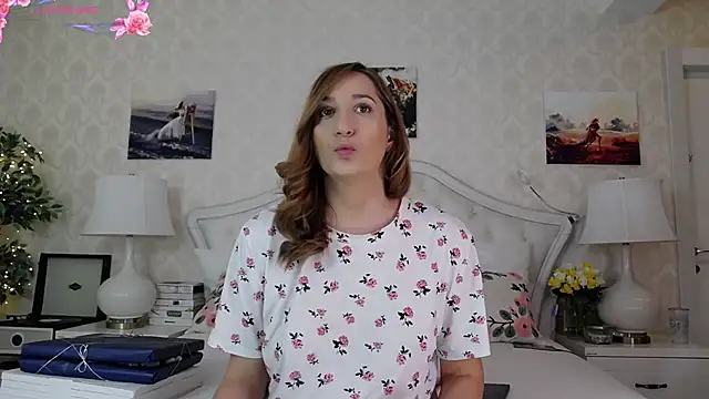 IreneHope online show from May 2026 12:13:01 PM