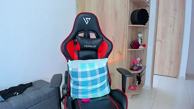  amanda seyfried19 online show from February 2026 03:51:01 PM