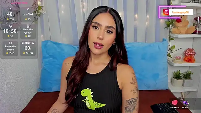 Snapshot of HazzelGray chatting on October 2025 03:45:01 PM HazzelGray online show from October 2025 03:45:01 PM