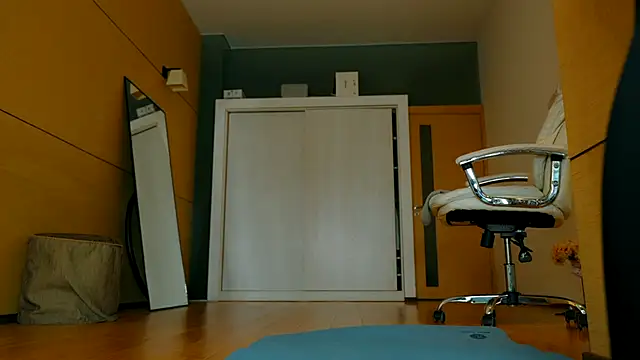 Snapshot of sigmasian chatting on December 2024 09:07:02 AM sigmasian online show from December 2024 09:07:02 AM