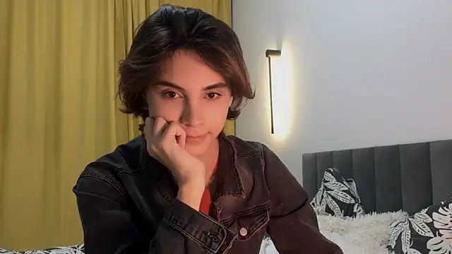 k0sta  online show from January 2025 08:06:02 PM