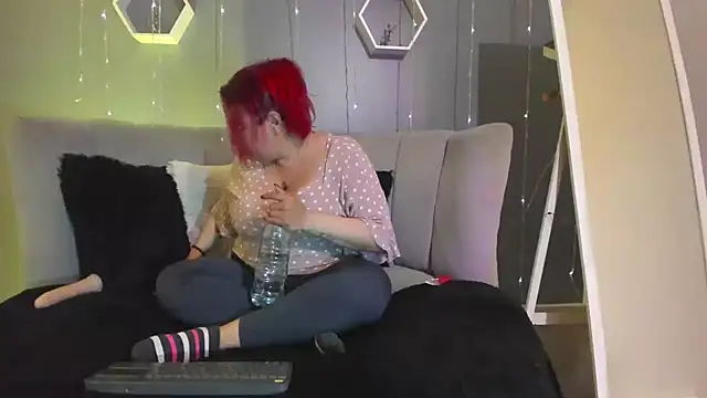 Sammy owens  online show from February 2025 04:33:01 PM