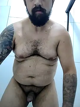 Snapshot of BarbudoSP35 chatting on November 2025 09:40:01 AM BarbudoSP35 online show from November 2025 09:40:01 AM