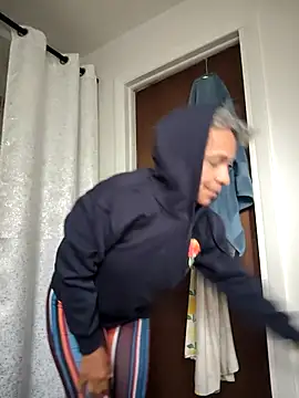 CeceilaMoon online show from May 2026 04:44:02 PM