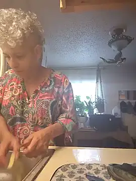 CeceilaMoon online show from May 2026 01:39:01 PM