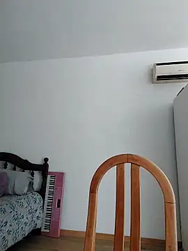 -ShaniArgentina- online show from October 2025 08:25:01 PM