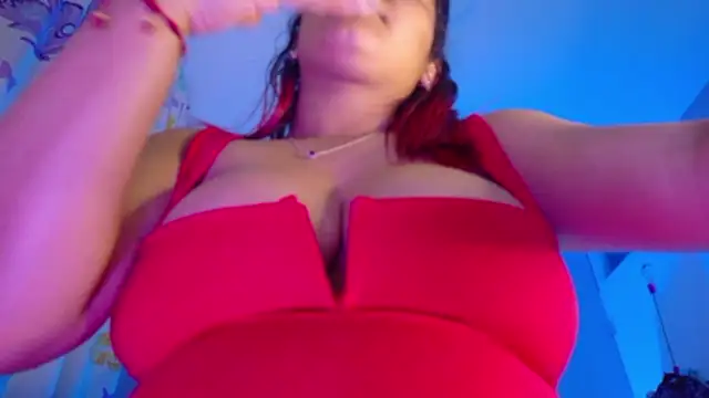NicolleTaylor online show from June 2026 04:00:01 AM