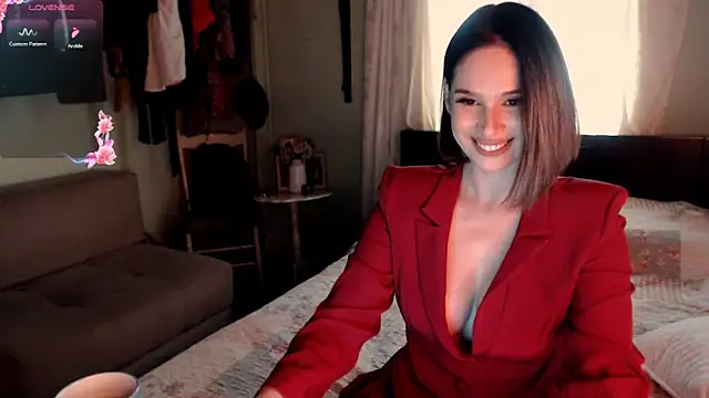 Karimbeauty online show from November 2025 04:53:01 PM