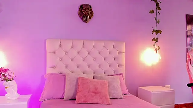 Brann tadzio online show from December 2024 02:10:02 PM