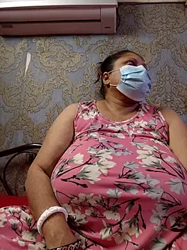 kunjan789 online show from February 2026 06:00:02 PM