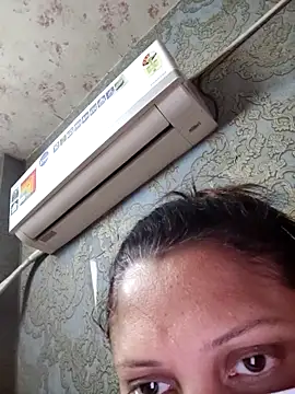 Snapshot of kunjan789 chatting on February 2026 05:36:02 PM kunjan789 online show from February 2026 05:36:02 PM