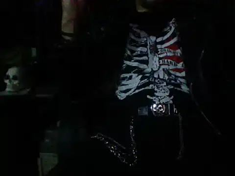 mrdemoncrowly online show from November 2025 02:47:01 AM