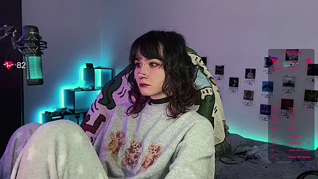 deadlysweet online show from September 2025 01:20:02 AM