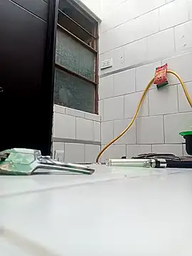 krvdeslalas29 online show from January 2025 05:41:01 PM