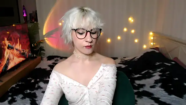 Snapshot of _Moonlight_t chatting on November 2025 08:02:02 AM Moonlight t online show from November 2025 08:02:02 AM