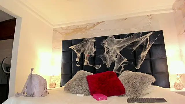 EVELIN MASON online show from October 2025 07:56:02 PM