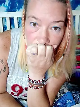 GingerKtm21 online show from December 2024 07:14:01 PM