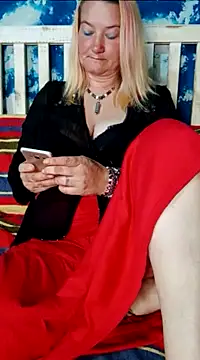 GingerKtm21 online show from December 2024 05:59:02 PM