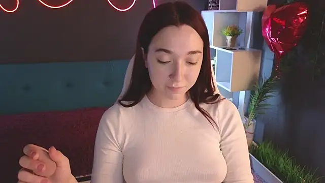 Snapshot of YasmineWest chatting on March 2025 01:01:01 AM YasmineWest online show from March 2025 01:01:01 AM