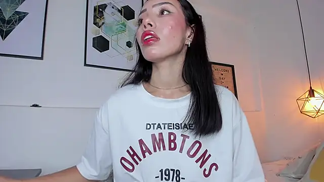 amysc online show from October 2025 01:33:02 PM