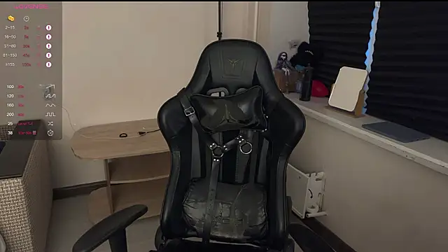 carthylovvve online show from February 2026 02:56:02 PM