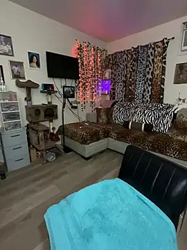 Snapshot of fatfabulous1981 chatting on January 2025 02:07:02 AM fatfabulous1981 online show from January 2025 02:07:02 AM