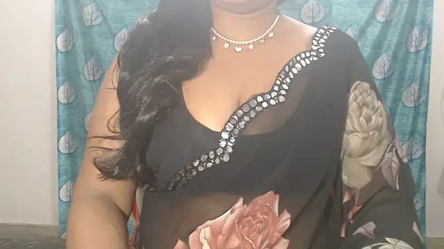 Sophia your online show from May 2026 05:01:02 AM