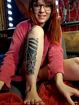 Snapshot of die-EinHORNY-WG chatting on November 2025 01:50:01 PM die-EinHORNY-WG online show from November 2025 01:50:01 PM