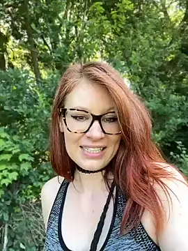die-EinHORNY-WG online show from June 2026 09:25:01 AM