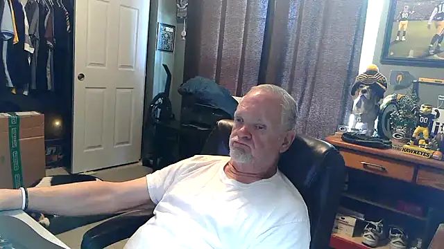 nobledad online show from July 2026 06:01:02 PM