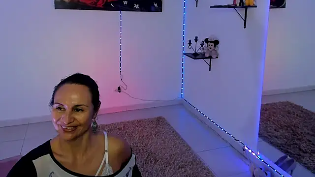 Snapshot of lollita_23_ chatting on February 2025 07:25:02 PM lollita 23 online show from February 2025 07:25:02 PM