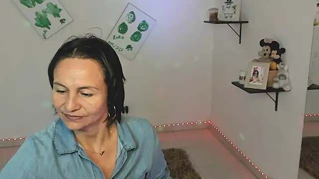 Snapshot of lollita_23_ chatting on September 2025 09:04:02 PM lollita 23 online show from September 2025 09:04:02 PM