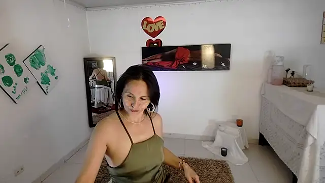 lollita 23  online show from May 2026 08:16:01 PM