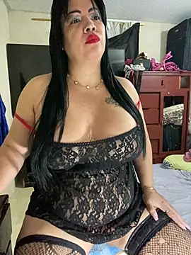 CamelliaLong online show from June 2026 04:00:02 AM