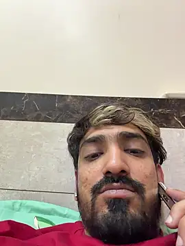 Snapshot of hornyguy271192 chatting on February 2026 05:44:02 PM hornyguy271192 online show from February 2026 05:44:02 PM