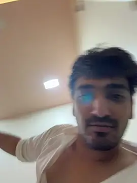 Snapshot of hornyguy271192 chatting on March 2026 11:04:02 PM hornyguy271192 online show from March 2026 11:04:02 PM