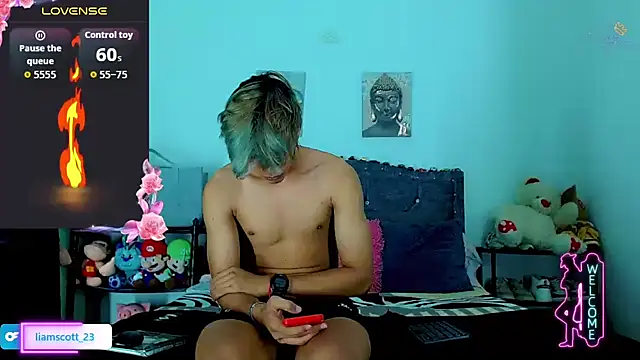 Liamscott  online show from January 2026 06:45:01 PM