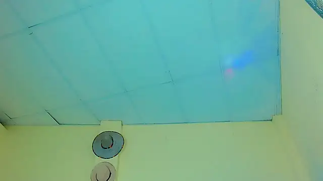 Liamscott  online show from April 2026 02:51:02 AM