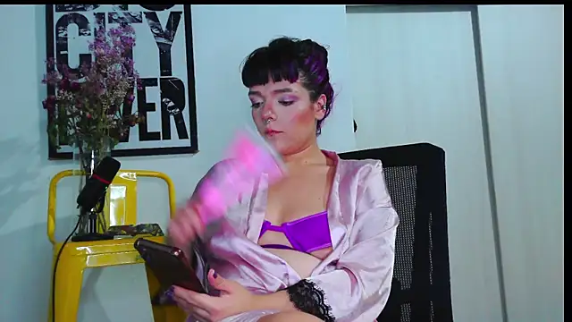 purple em69 online show from April 2026 12:46:02 AM