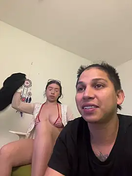Snapshot of CoreAlejito chatting on May 2026 08:03:02 PM CoreAlejito online show from May 2026 08:03:02 PM