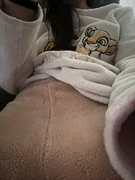 Snapshot of rossana99_ chatting on February 2026 03:13:02 PM rossana99 online show from February 2026 03:13:02 PM