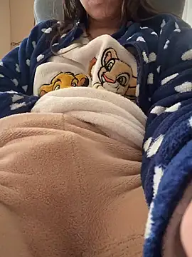 Snapshot of rossana99_ chatting on March 2026 11:48:01 AM rossana99 online show from March 2026 11:48:01 AM