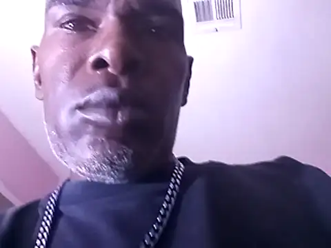 Snapshot of Blkstylion chatting on November 2025 10:31:02 PM Blkstylion online show from November 2025 10:31:02 PM