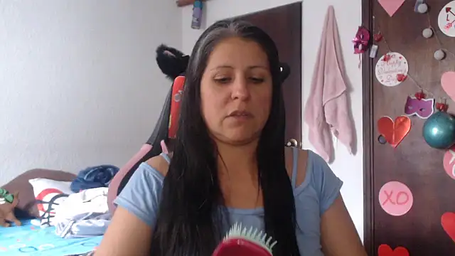 LucifernandaSw online show from February 2026 09:00:01 PM