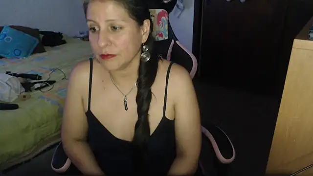 LucifernandaSw online show from April 2026 02:27:02 AM