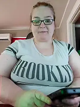 Snapshot of SexyWhiteChocolate chatting on December 2024 06:32:02 PM SexyWhiteChocolate online show from December 2024 06:32:02 PM