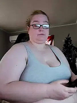 Snapshot of SexyWhiteChocolate chatting on December 2024 06:28:01 PM SexyWhiteChocolate online show from December 2024 06:28:01 PM