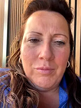 xsexycurvymilf online show from September 2025 11:37:01 AM