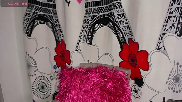 Snapshot of hanaa_18 chatting on October 2025 07:13:02 PM hanaa 18 online show from October 2025 07:13:02 PM