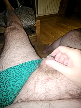 Snapshot of hotdog4you2 chatting on October 2025 09:33:01 PM hotdog4you2 online show from October 2025 09:33:01 PM